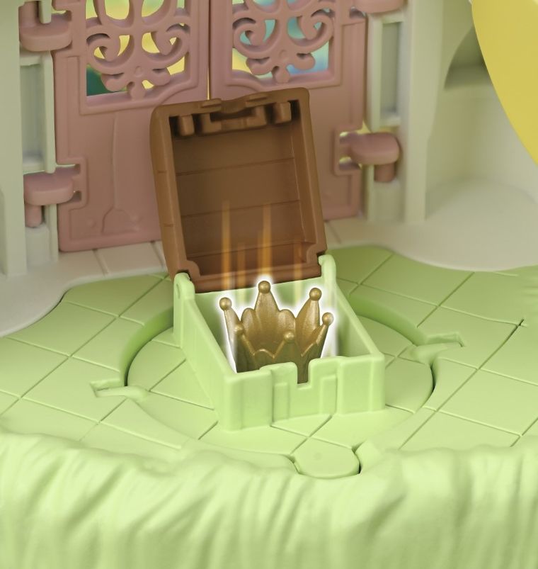 Sylvanian Families, Secret Forest, Insula cu cascada, 5761