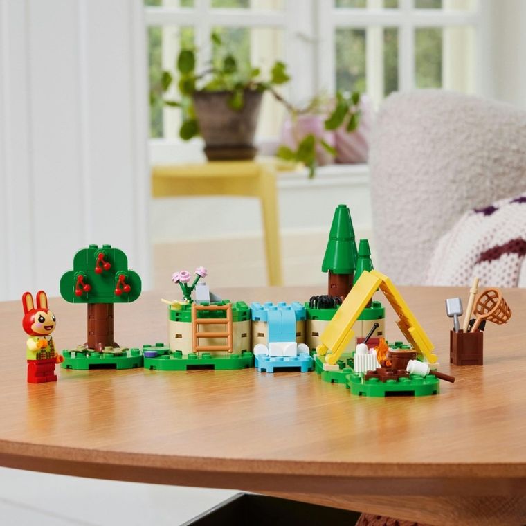 LEGO Animal Crossing, Activitatile in aer liber ale lui Bunnie, 77047