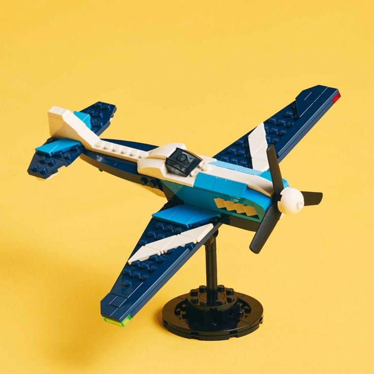 LEGO Creator, Aparat de zbor: Avion de curse, 31160