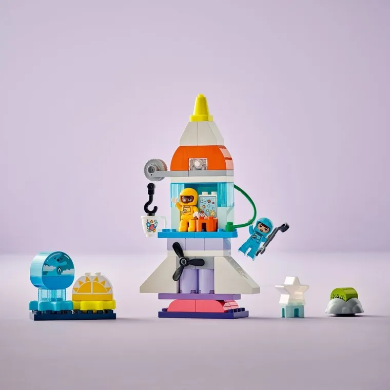 LEGO DUPLO, Aventura cu naveta spatiala 3 in 1, 10422