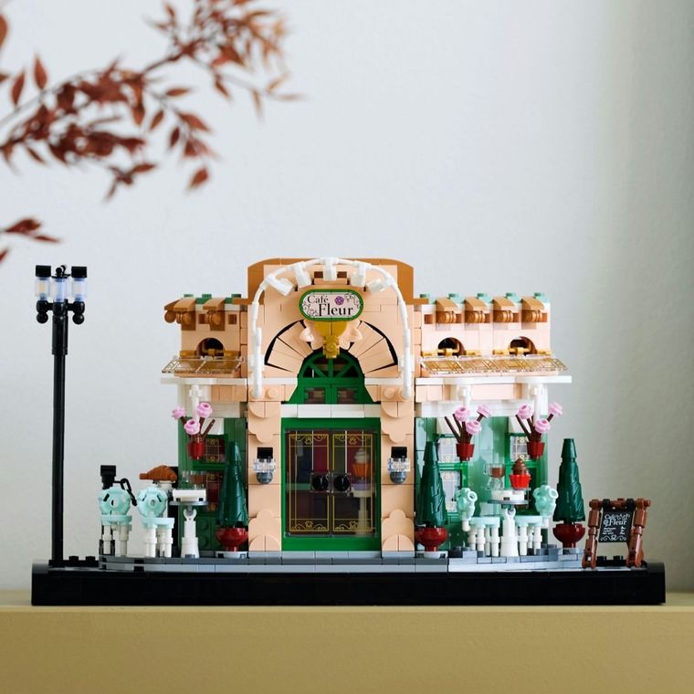 LEGO Icons, Cafenea frantuzeasca, 10362