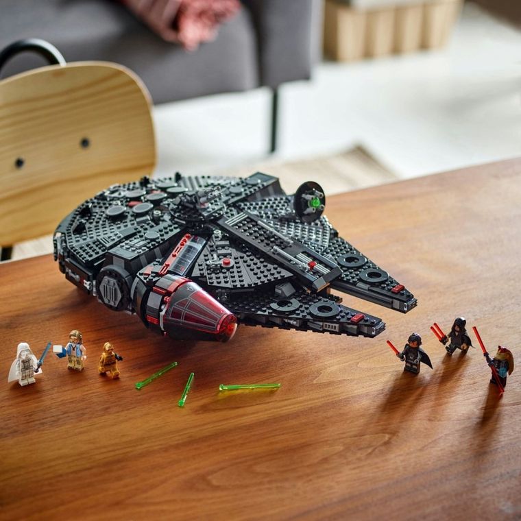 LEGO Star Wars, Falcon intunecat, 75389