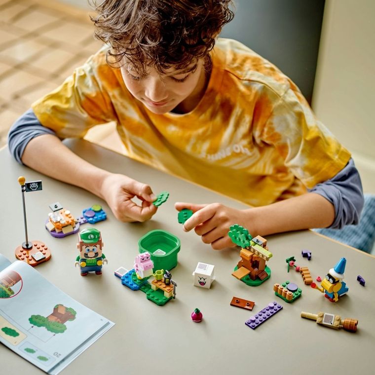 LEGO Super Mario, Aventuri cu LEGO Luigi interactiv, 71440