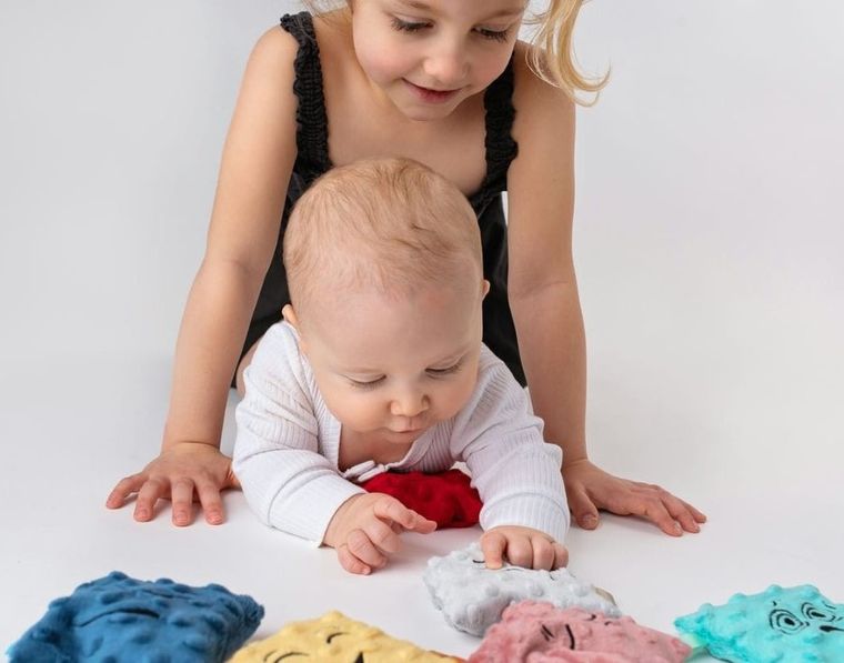 Mom's Care, Emotii, saculeti senzoriali