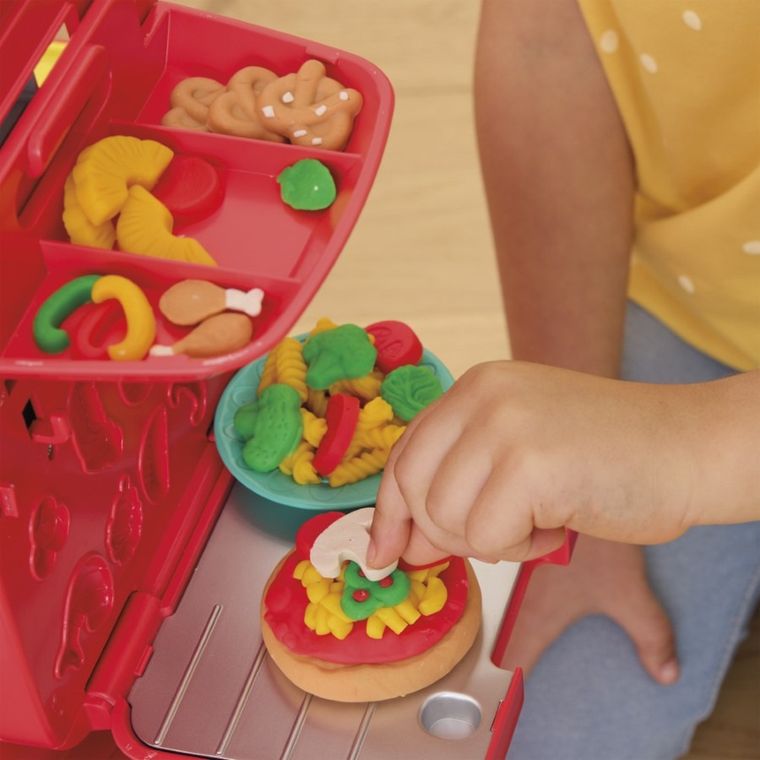 Play-Doh, Pizza delivery scooter, set creativ cu plastilina