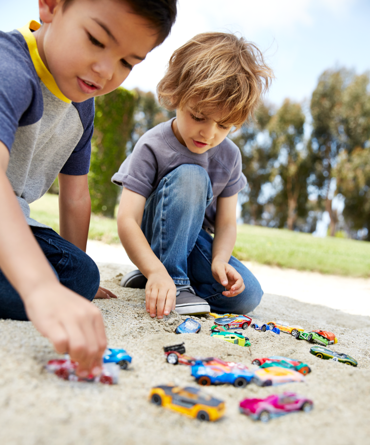Hot Wheels, set cu 10 masinute