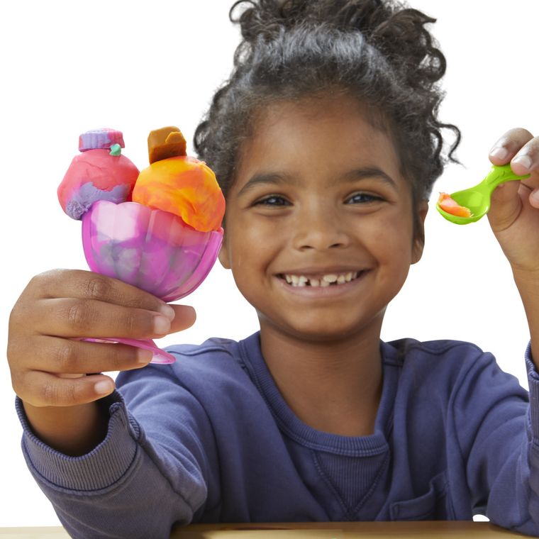 Play-Doh, Rainbow Swirl Ice Cream, set creativ de joaca