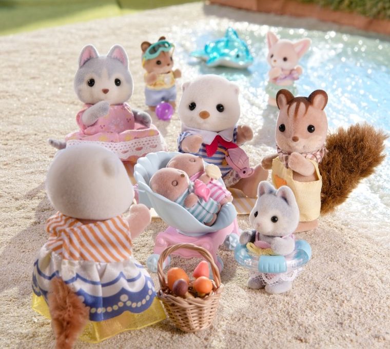 Sylvanian Families, Familia vidrelor de mare, set de figurine, 5803