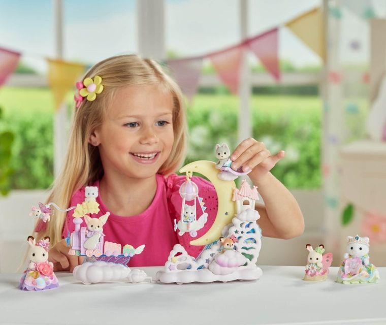 Sylvanian Families, Parada in nori, set cu figurina, 5816