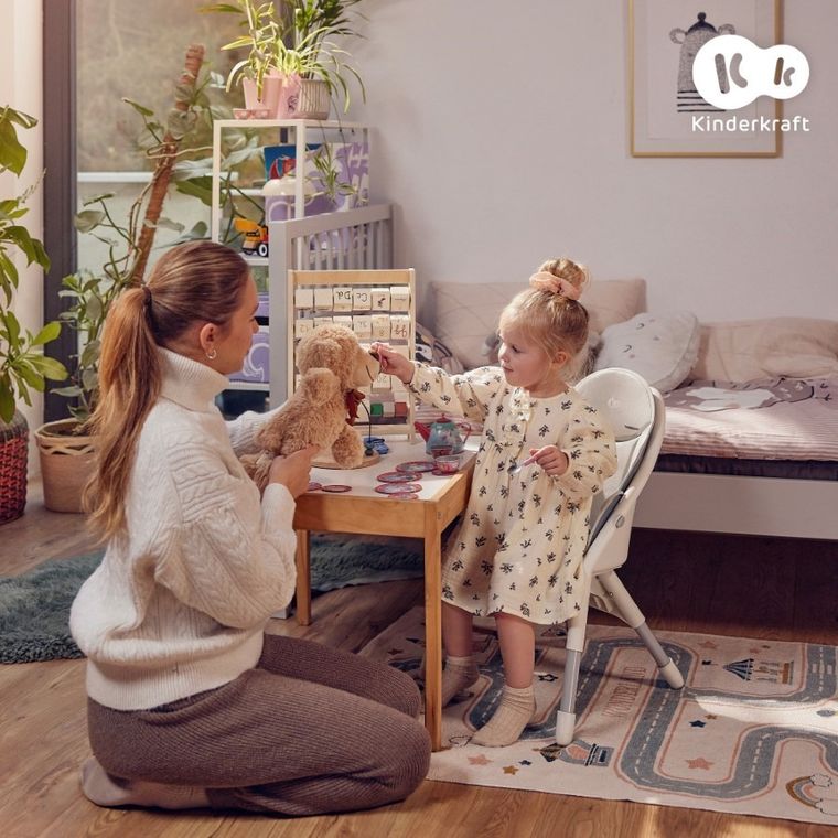 Kinderkraft, Dinnly, scaun de masa