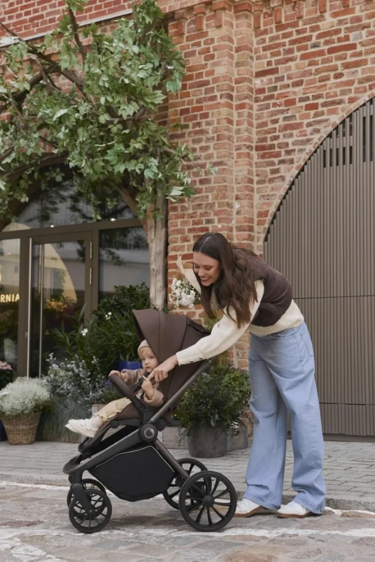 Lionelo, Mika Plus, carucior de plimbare, Mocha Mousse