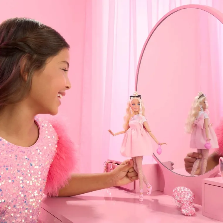 Barbie, Deluxe Style, rochie cu fundita, papusa