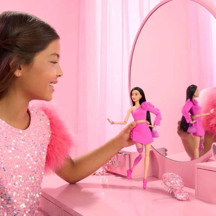 Barbie, Deluxe Style, set cu trandafir, papusa
