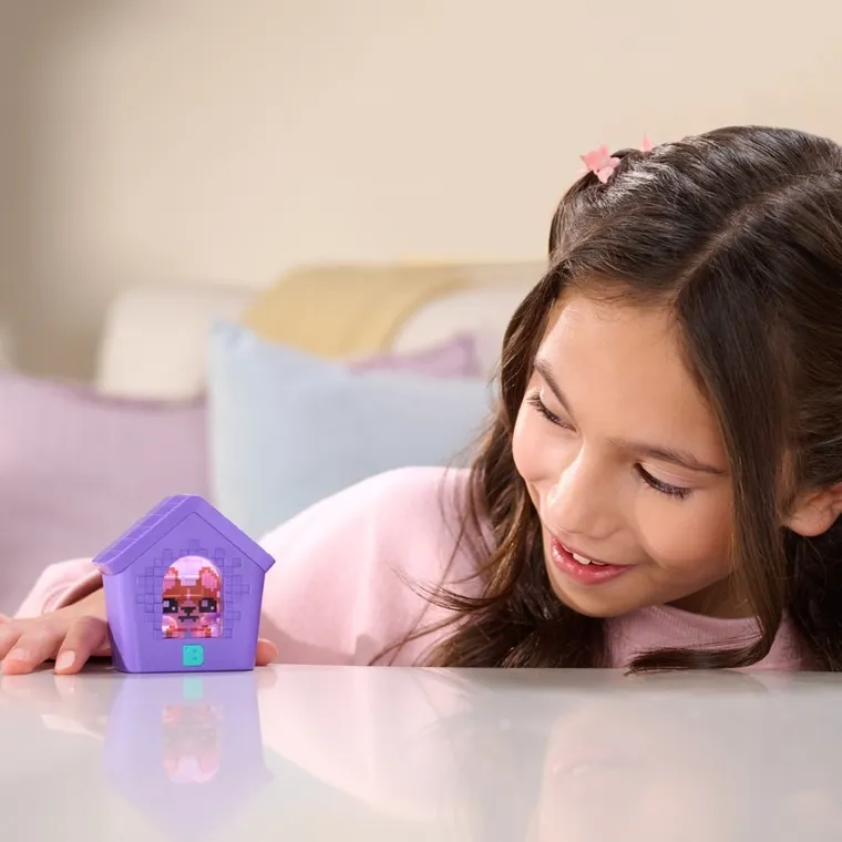 Bitzee, Dog House, animal de companie digital interactiv