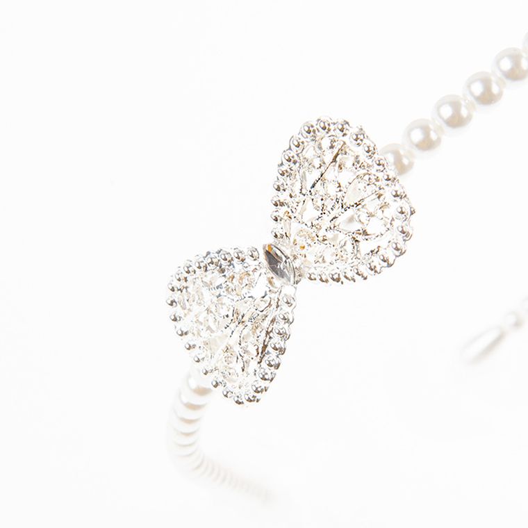 Cool Club, bentita, alba cu perle si fundita