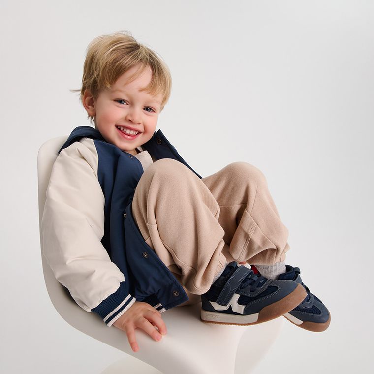 Cool Club, Pantofi sport pentru baieti, bleumarin, talpa Barefoot