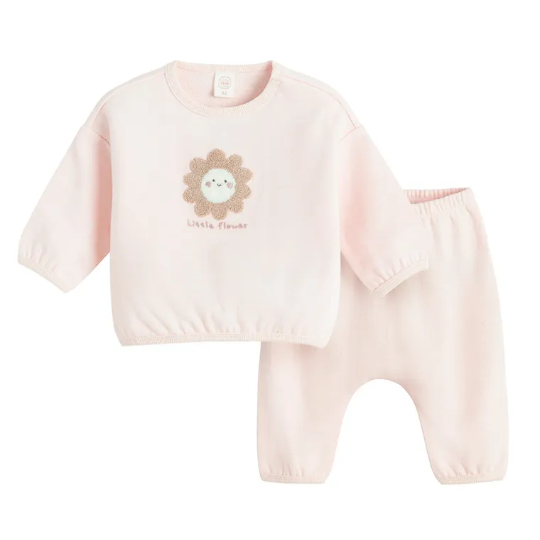 Cool Club, Trening pentru fete, roz