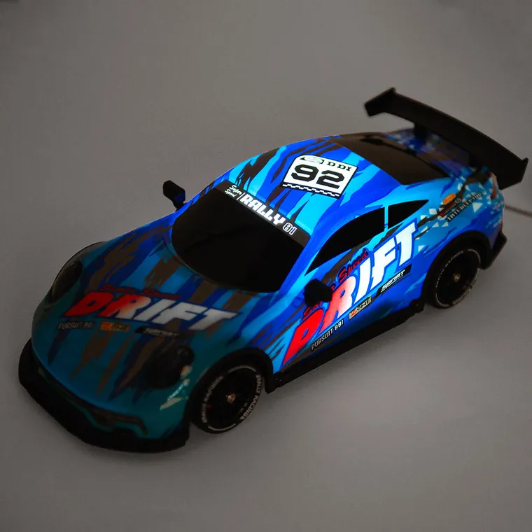 Drift, masinuta cu telecomanda, 1:16