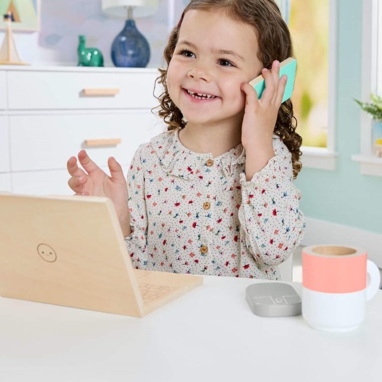 Fisher-Price, Biroul de acasa al micutului, set de jucarii din lemn