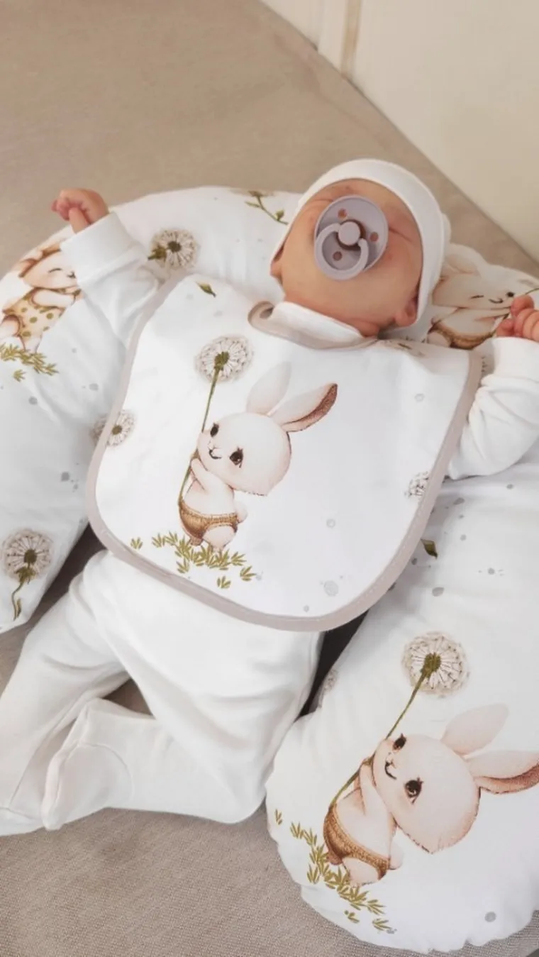 MimiNu, Pisici, baveta impermeabila