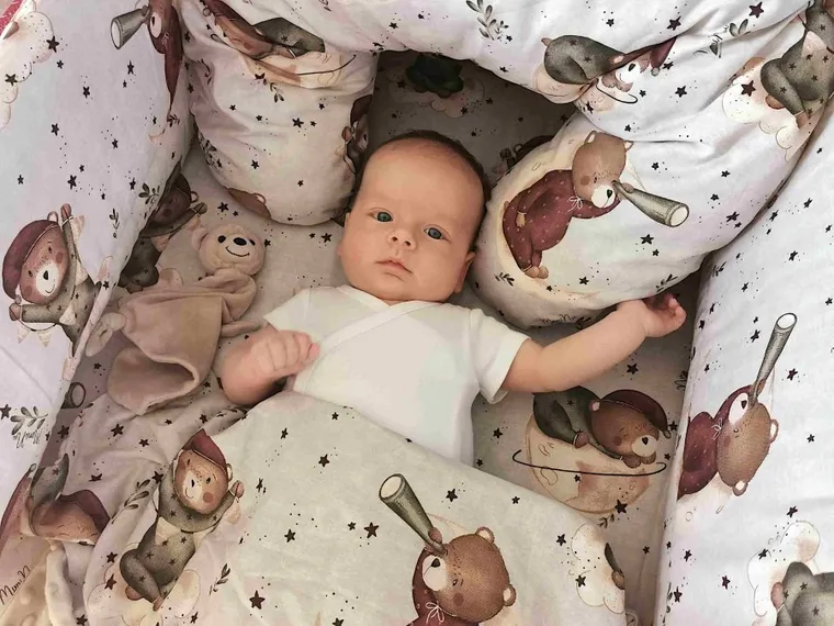 MimiNu, Ursulet pe luna, fata de perna, 40-60 cm, 2 buc.