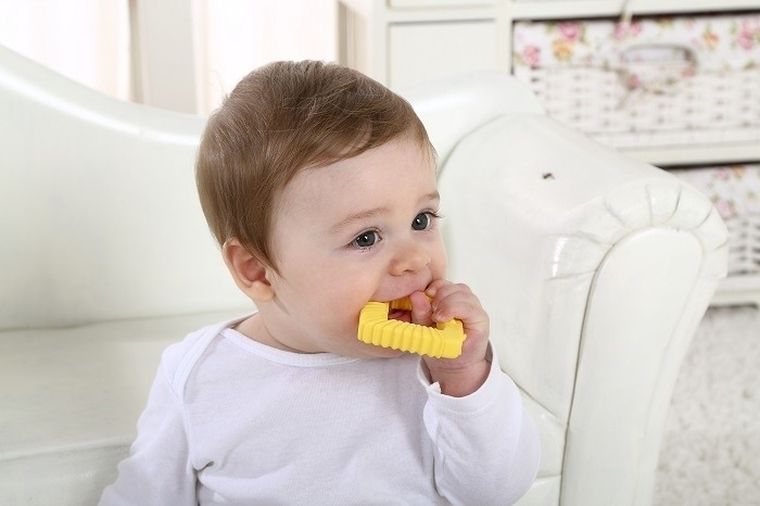 Mombella, Animalute Geometrice, set ineluse gingivale, 3 buc.