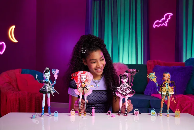 Monster High, Scary Sweet Birthday, Frankie Stein, papusa cu accesorii