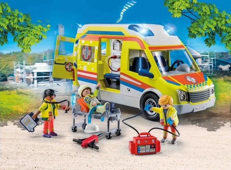 Playmobil, City Life, Ambulanta cu lumini si sunete, 71202