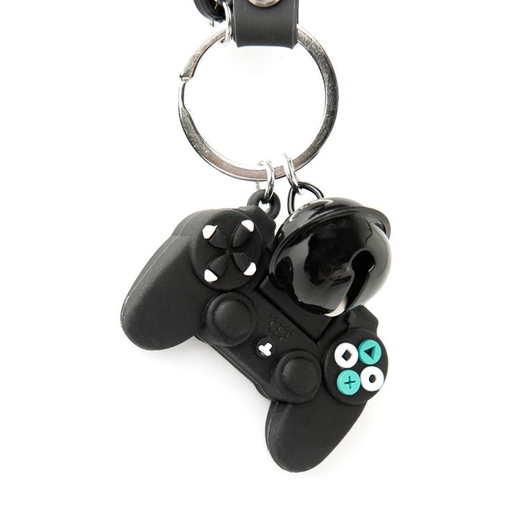 Smiki, Controller, breloc
