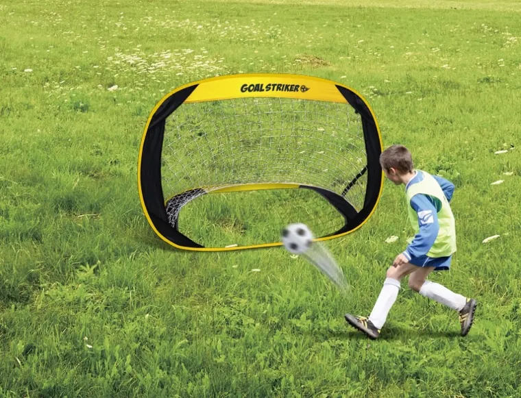 Smiki, poarta de fotbal pliabila