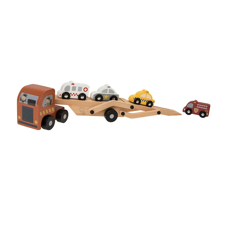 Smiki, Transport auto, vehicul din lemn