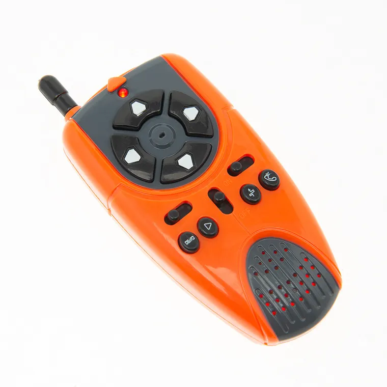 Tech-Bot, Hendee, Talkbot, walkie-talkie, robotel cu telecomanda