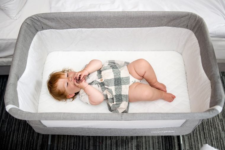 Caretero, Sleep2gether, patut suplimentar, Grey