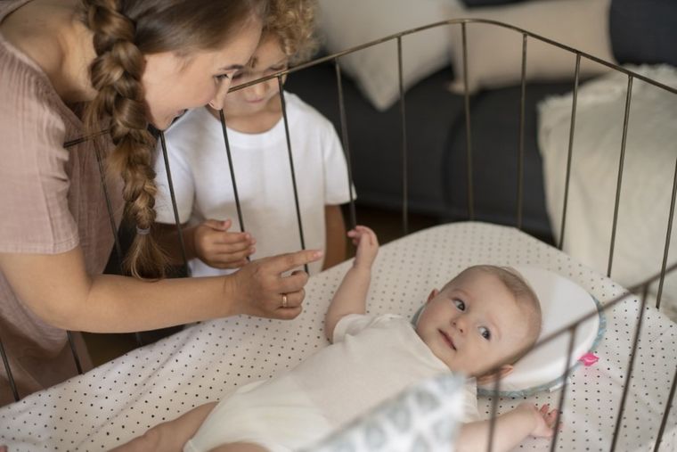 Motherhood, Perna ergonomica de stabilizare pentru bebelusi, Grey Classics