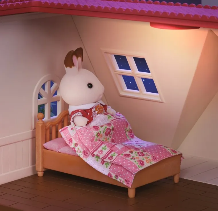 Sylvanian Families, Casa rustica primitoare, set de inceput cu figurina, 5242/5303