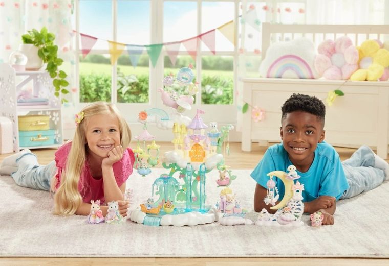 Sylvanian Families, Skytop Fairy Castle, set de joaca cu figurine, 5815