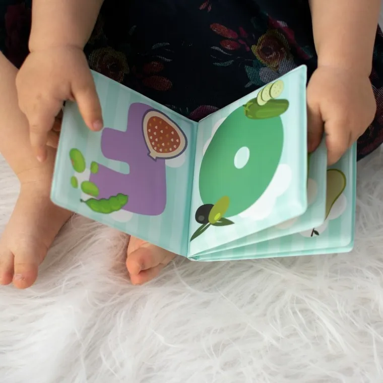 Akuku, carte educativa, scrisori