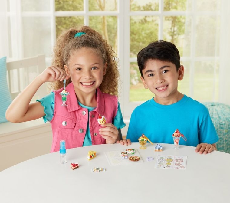 Aquabeads, Dulciuri delicioase, margele de apa, set creativ, 700 elemente, 35090