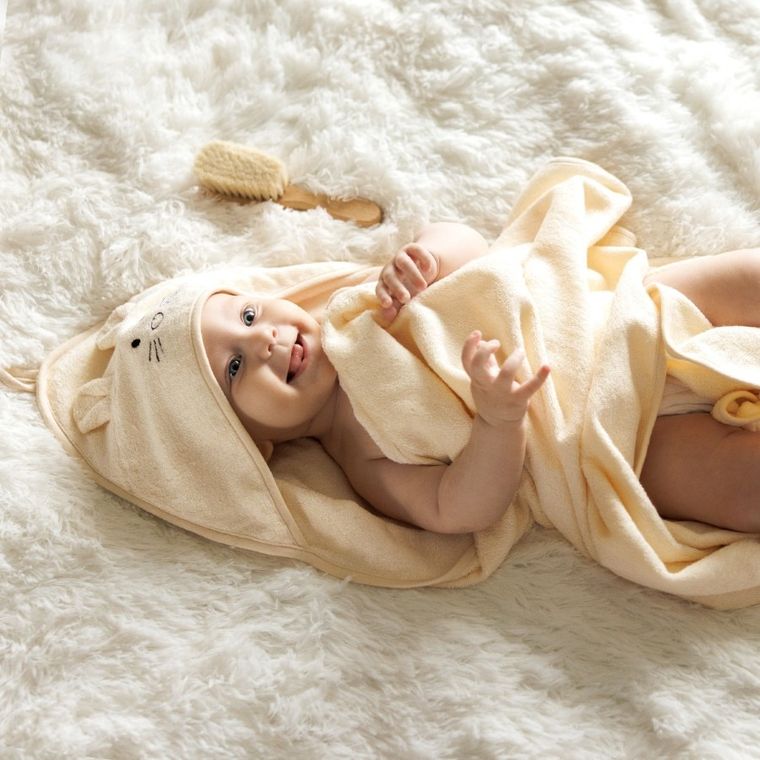 BabyOno, Halat de baie din bambus cu gluga, crem, 100-100 cm