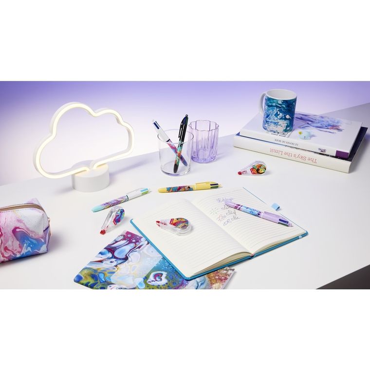 Bic, 4 Colours, Rainbow, pix si corector pentru scoala