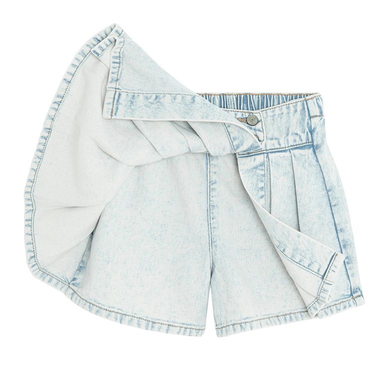 Cool Club, Fusta-pantaloni scurti de blugi