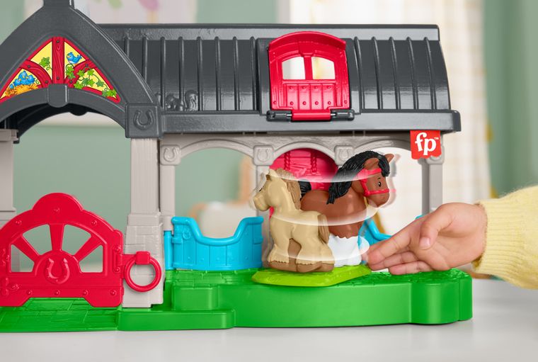 Fisher-Price, Little People, Friendly Horses Stable, set de joaca cu sunete