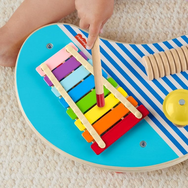 Fisher-Price, masa muzicala, jucarie din lemn