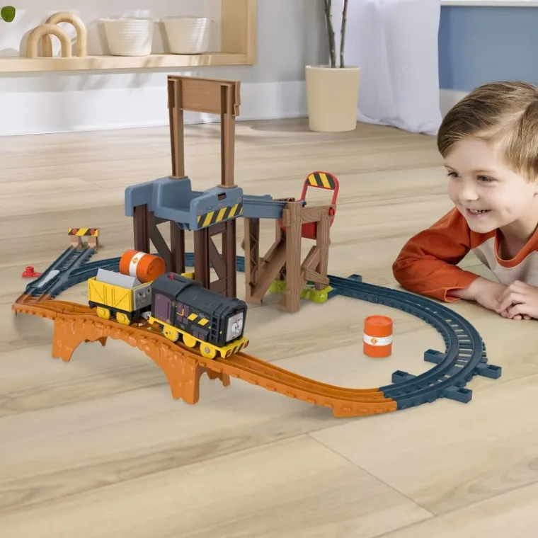 Fisher-Price, Thomas & Friends, Diesel's Lift & Load Construction Set, set de joaca cu locomotiva