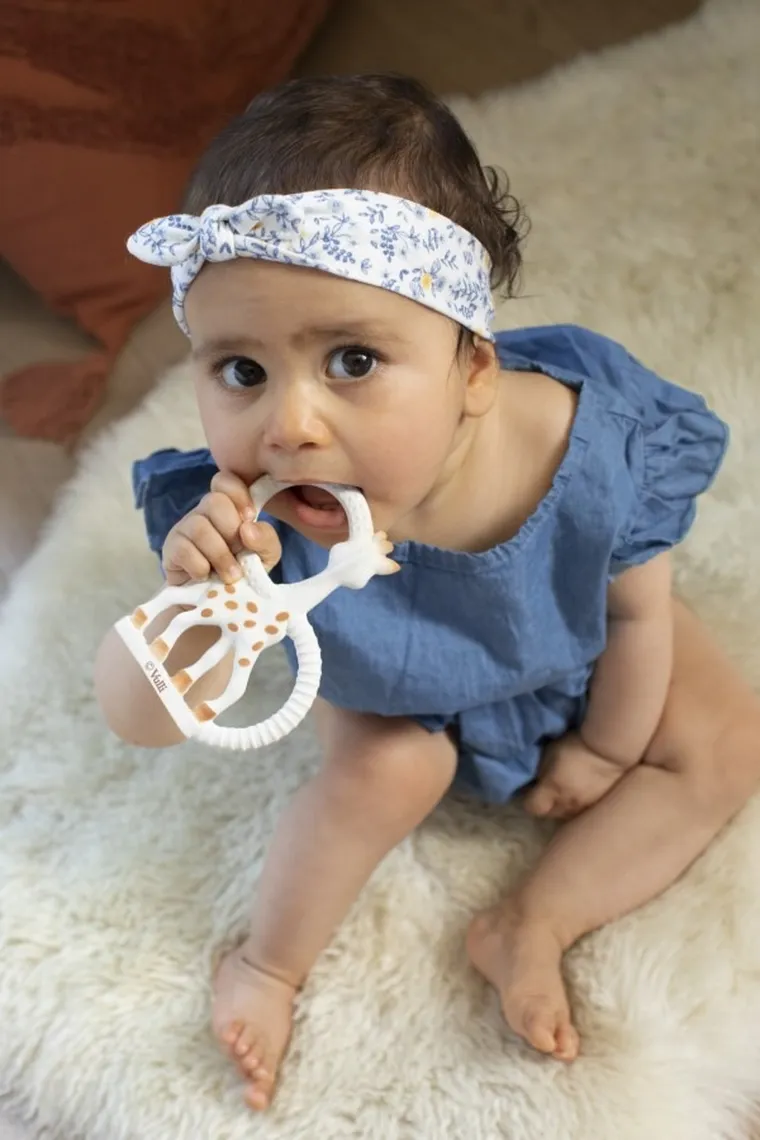 Girafa Sophie, So Pure, inel dentitie