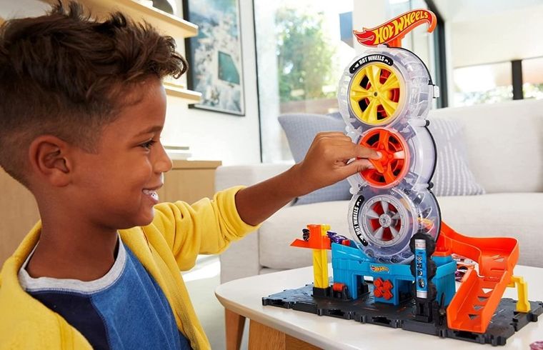 Hot Wheels City, Atelier de anvelope de curse, set