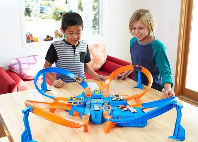 Hot Wheels, Criss Cross Crash Intersection Collision, set de joaca