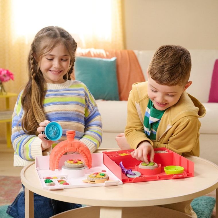 Kinetic Sand, Pizza, set de joaca cu nisip kinetic si accesorii