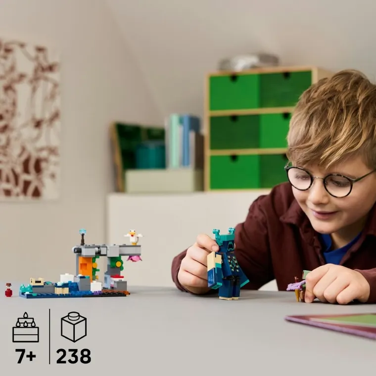 LEGO Minecraft, Intalnirea cu Temnicerul, 21274