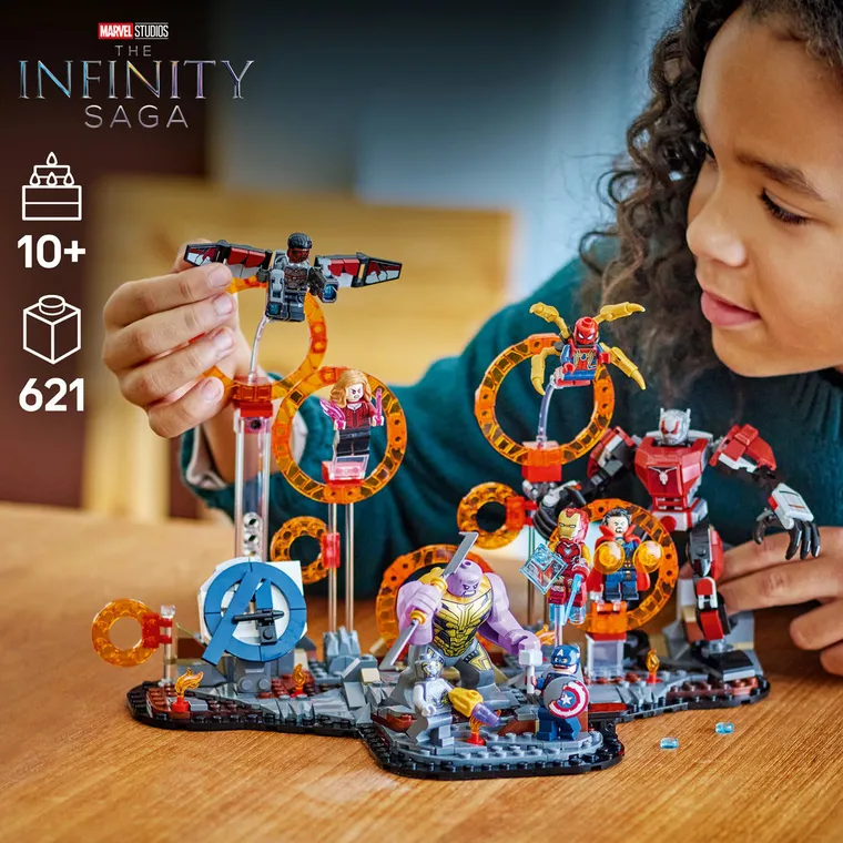 LEGO Super Heroes, Razbunatorii: Sfarsitul jocului Batalia finala, 76323